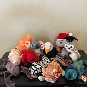 Group of 12 Ty Beanie Babies with tags